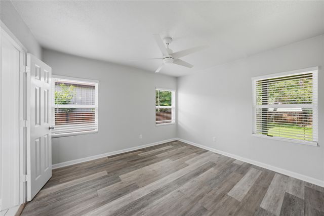221 16th Street, Grand Prairie, TX 75050
