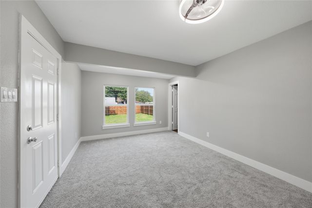 221 16th Street, Grand Prairie, TX 75050