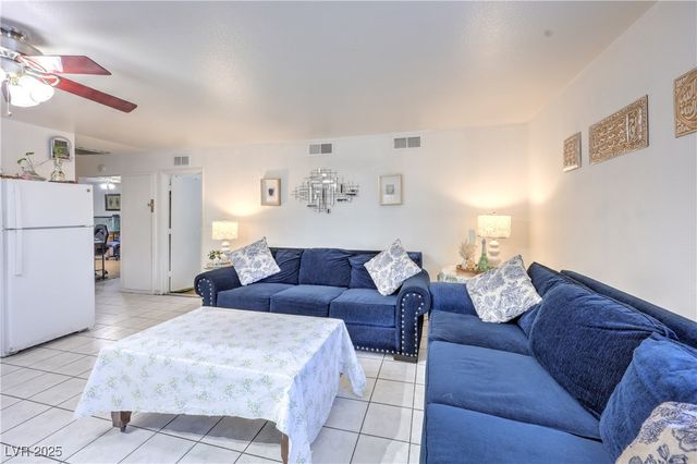 7009 Fenway Avenue, Las Vegas, NV 89147