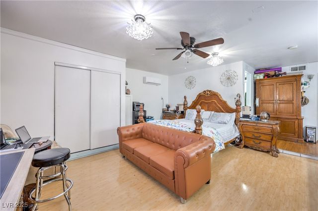 7009 Fenway Avenue, Las Vegas, NV 89147