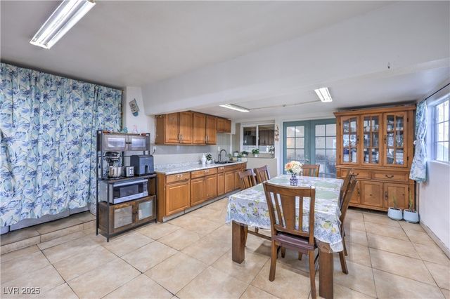 7009 Fenway Avenue, Las Vegas, NV 89147