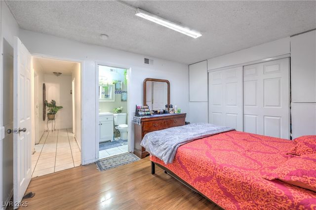 7009 Fenway Avenue, Las Vegas, NV 89147