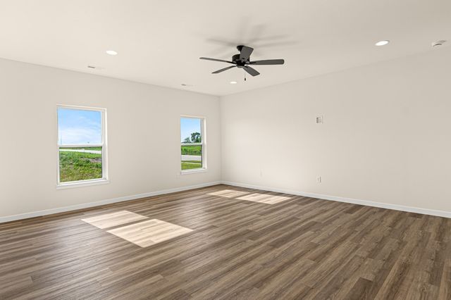 2304 Water Tower PL, North Liberty, IA 52317