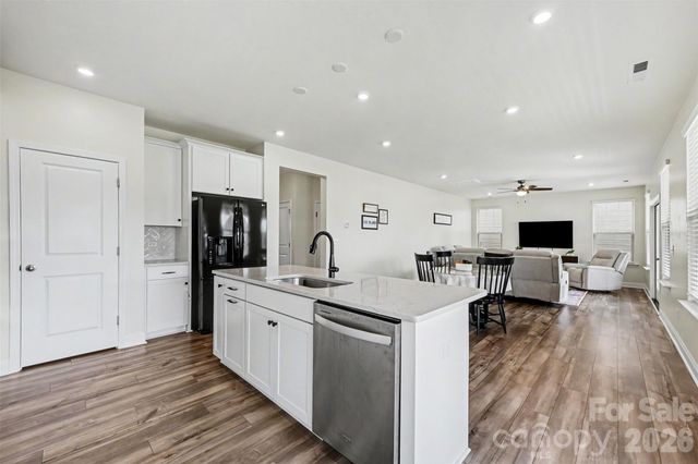 642 Amberjack Place, York, SC 29745