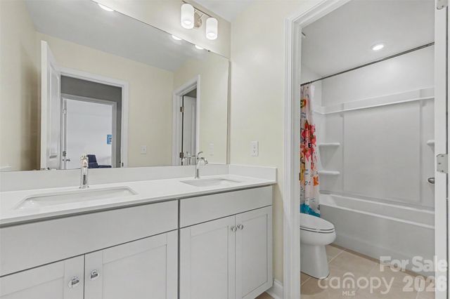 642 Amberjack Place, York, SC 29745