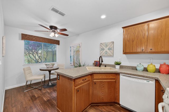 2683 Bethel Way, West Sacramento, CA 95691