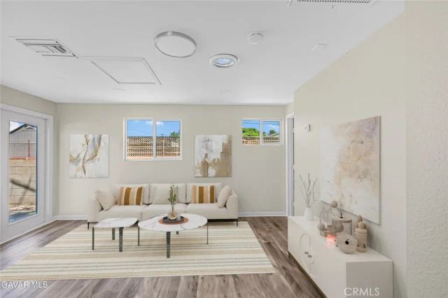 44503 Fern Avenue, Lancaster, CA 93534