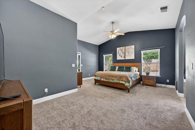 1994 N Cherry Lane, Clovis, CA 93619