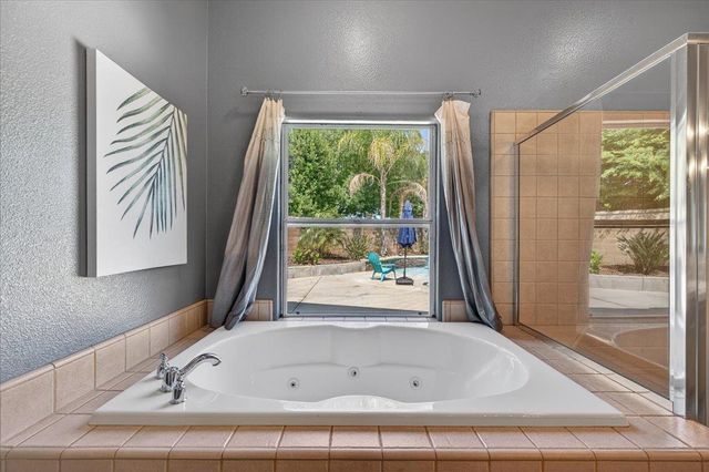1994 N Cherry Lane, Clovis, CA 93619