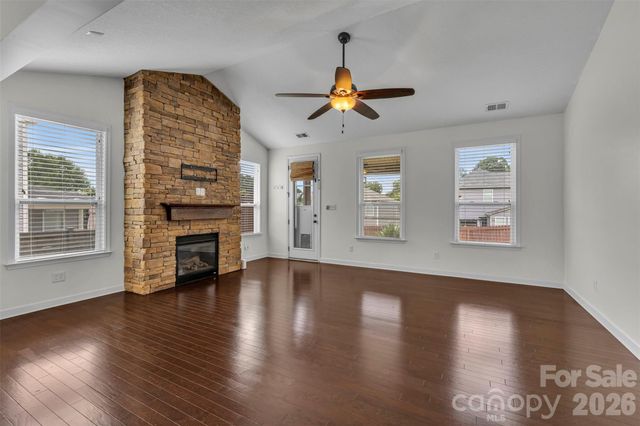 1172 Mckee Farm Lane, Belmont, NC 28012