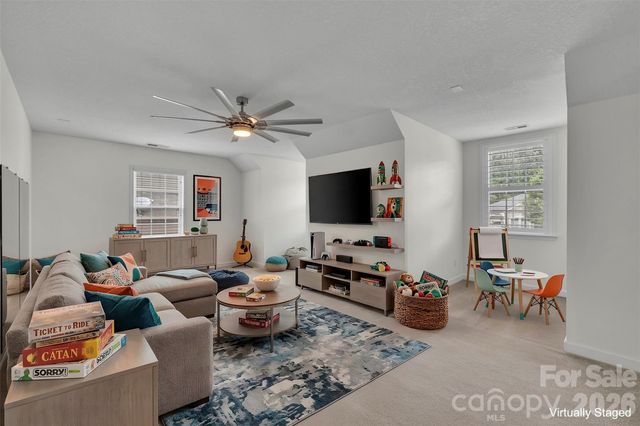 1172 Mckee Farm Lane, Belmont, NC 28012