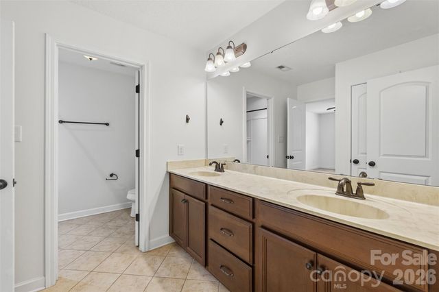 1172 Mckee Farm Lane, Belmont, NC 28012