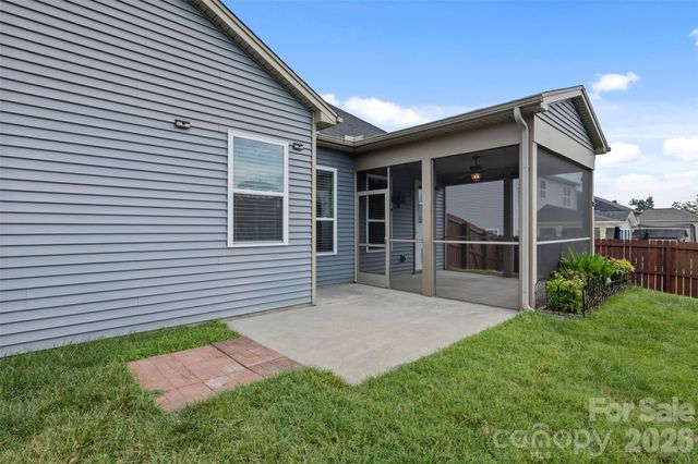 1172 Mckee Farm Lane, Belmont, NC 28012