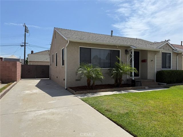 10632 Meadow Avenue, Norwalk, CA 90650