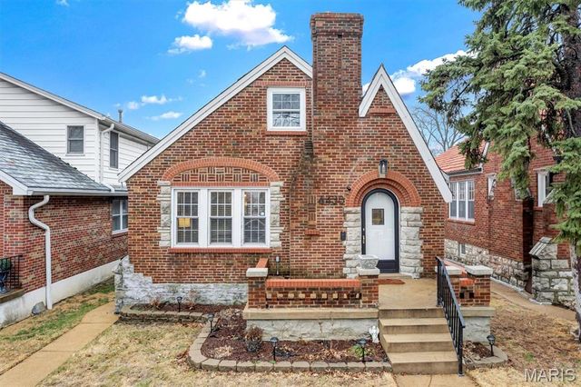 6430 Sutherland Avenue, St Louis, MO 63109