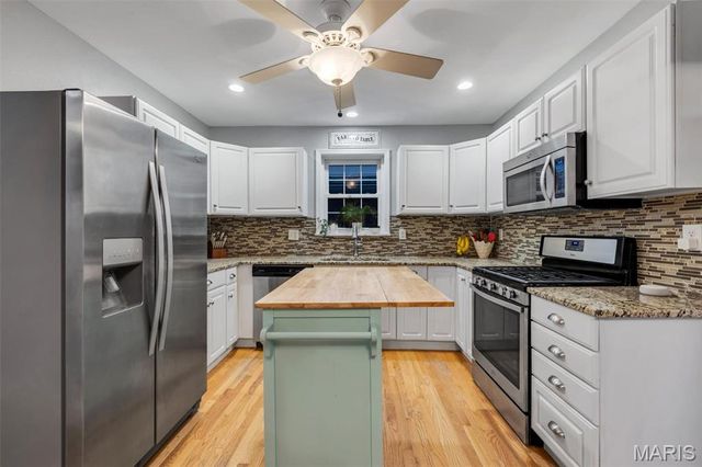 6430 Sutherland Avenue, St Louis, MO 63109