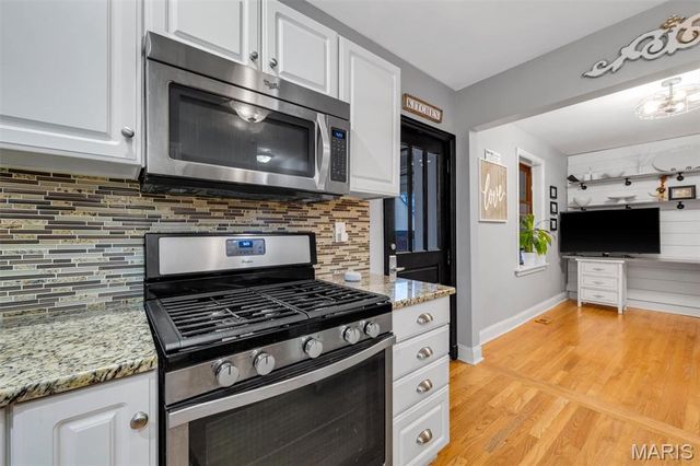 6430 Sutherland Avenue, St Louis, MO 63109