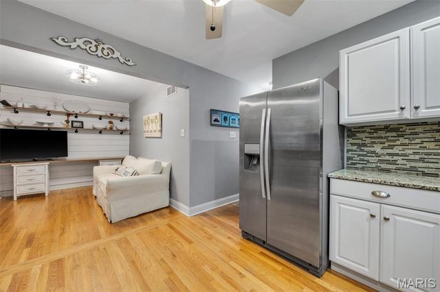 6430 Sutherland Avenue, St Louis, MO 63109