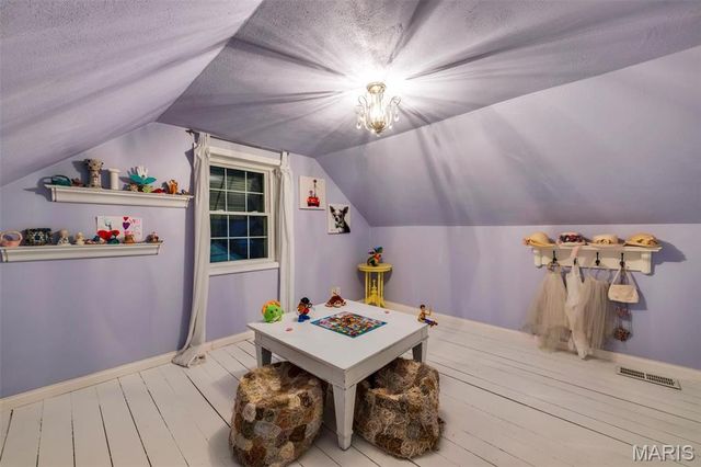 6430 Sutherland Avenue, St Louis, MO 63109