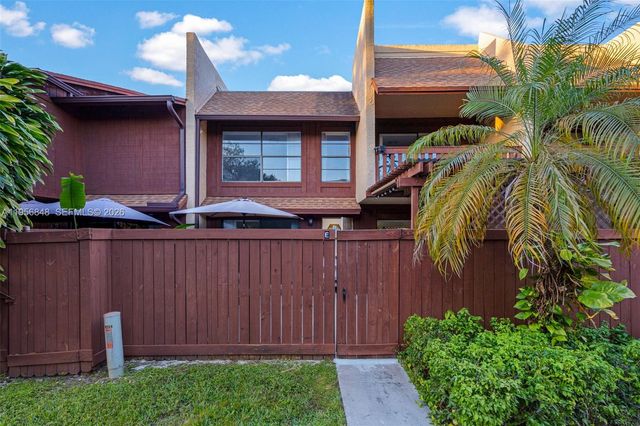 6554 SW 114th Pl E74, Miami, FL 33173