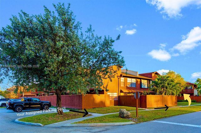 6554 SW 114th Pl E74, Miami, FL 33173