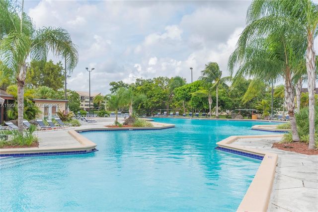 6554 SW 114th Pl E74, Miami, FL 33173