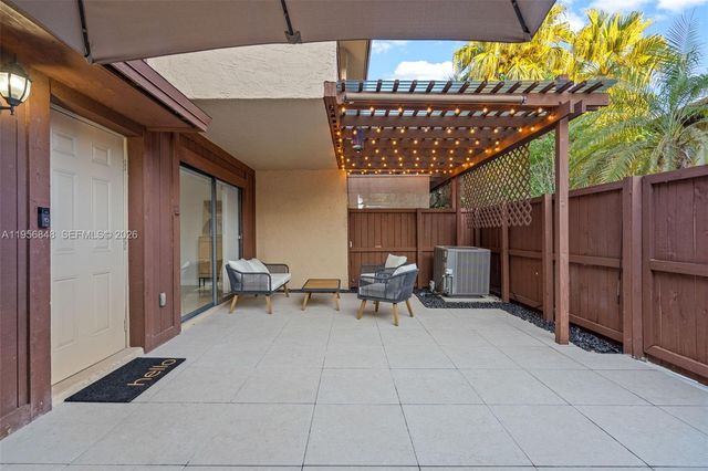 6554 SW 114th Pl E74, Miami, FL 33173