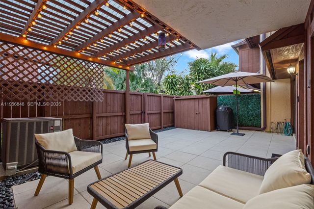 6554 SW 114th Pl E74, Miami, FL 33173