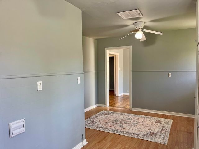 703 N 9th Street Ballinger, Ballinger, TX 76821