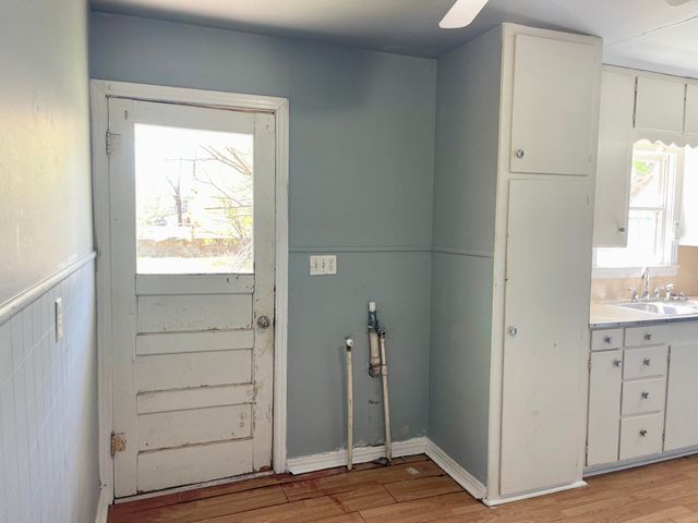 703 N 9th Street Ballinger, Ballinger, TX 76821