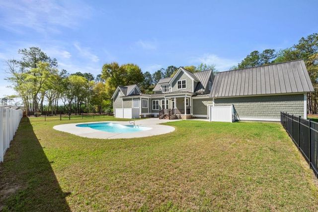 131 John T Ct., Little River, SC 29566