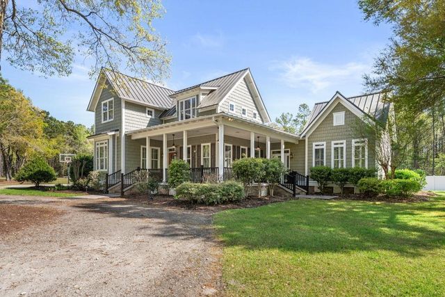 131 John T Ct., Little River, SC 29566