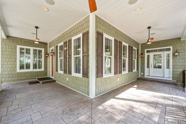 131 John T Ct., Little River, SC 29566