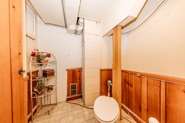 5013 N 54th STREET, Milwaukee, WI 53218