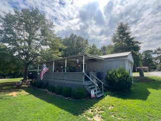 228 Fishing Village Rd Road, Story, AR 71970