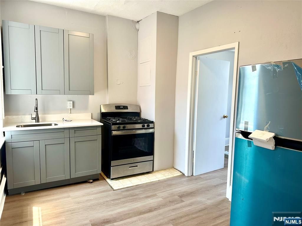 6303 Broadway 6, West New York, NJ 07093