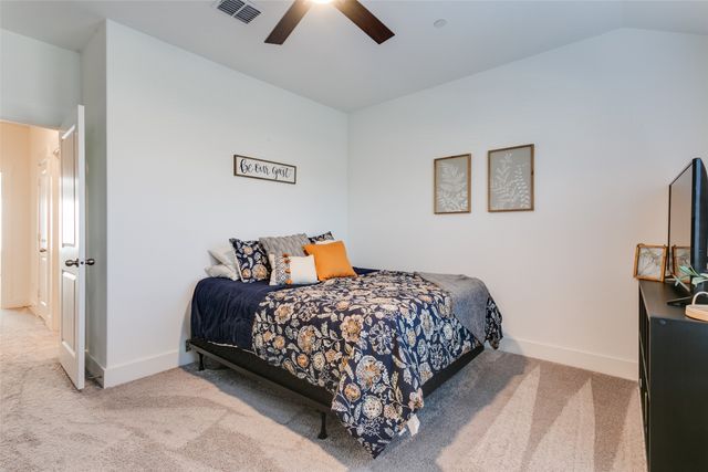 7605 Reis Lane, North Richland Hills, TX 76182