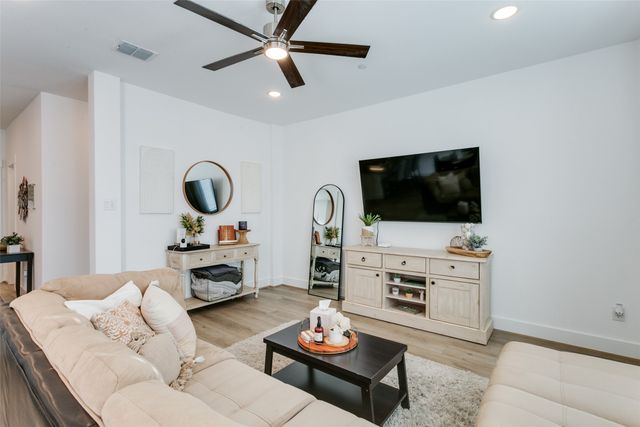 7605 Reis Lane, North Richland Hills, TX 76182