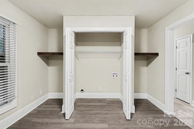 5448 Kinsale Lane, Charlotte, NC 28215