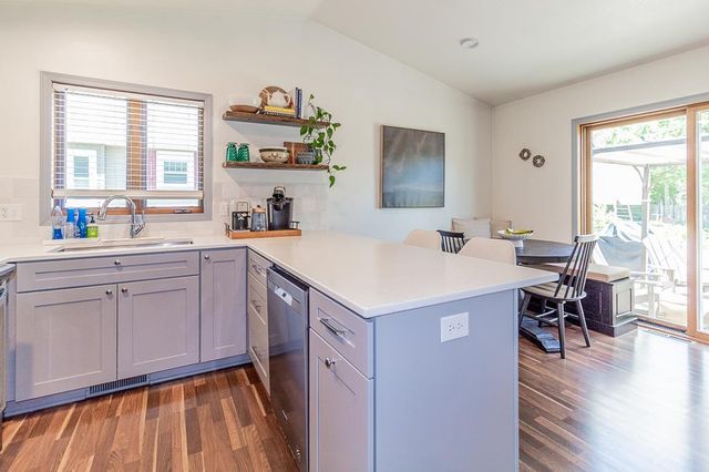 1504 SMITH STREET, New London, WI 54961