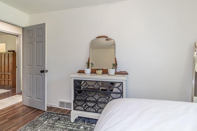 1504 SMITH STREET, New London, WI 54961