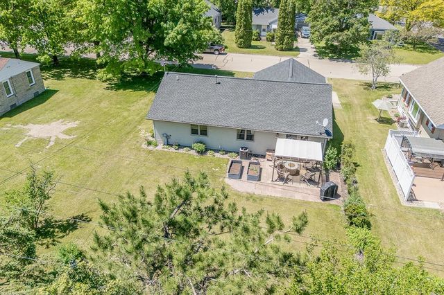 1504 SMITH STREET, New London, WI 54961