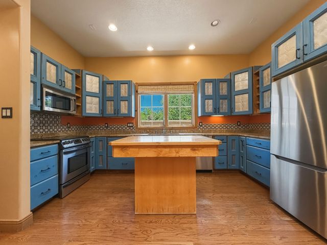 738 Gregory, Santa Fe, NM 87505