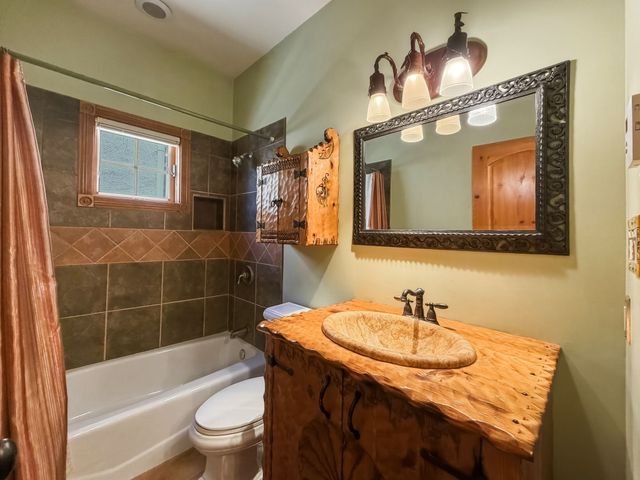 738 Gregory, Santa Fe, NM 87505
