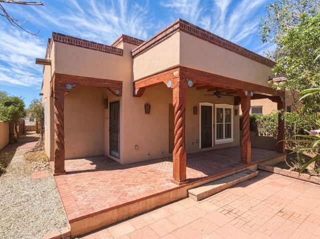 738 Gregory, Santa Fe, NM 87505