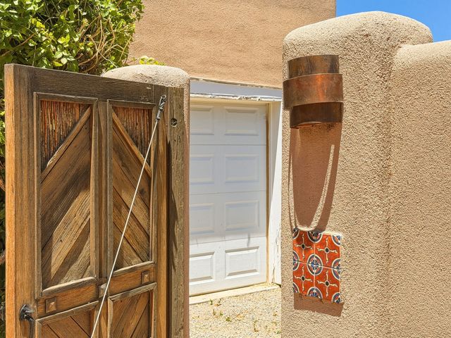 738 Gregory, Santa Fe, NM 87505