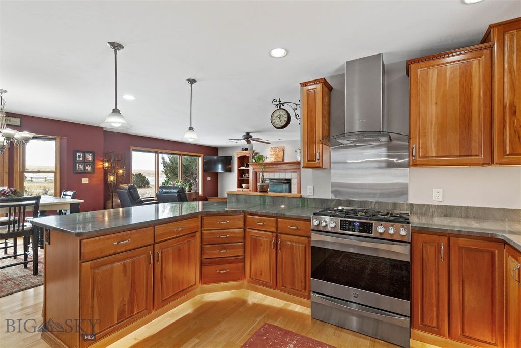 13920 Theisen Road, Belgrade, MT 59714 photo 69