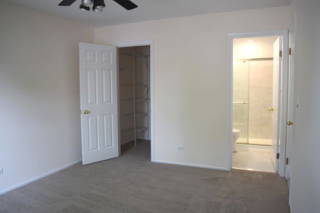 285 Mayfair Lane 2C, Schaumburg, IL 60193