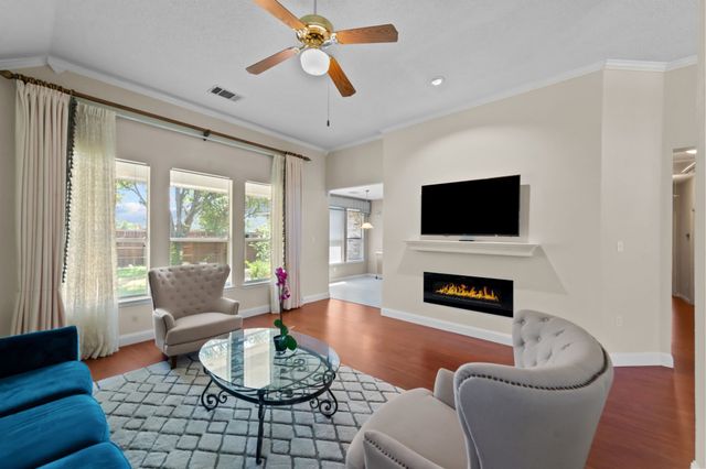 6513 Fairfield Drive, Rowlett, TX 75089