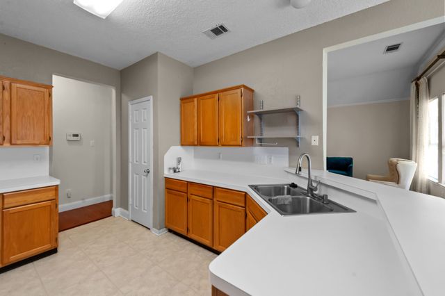 6513 Fairfield Drive, Rowlett, TX 75089